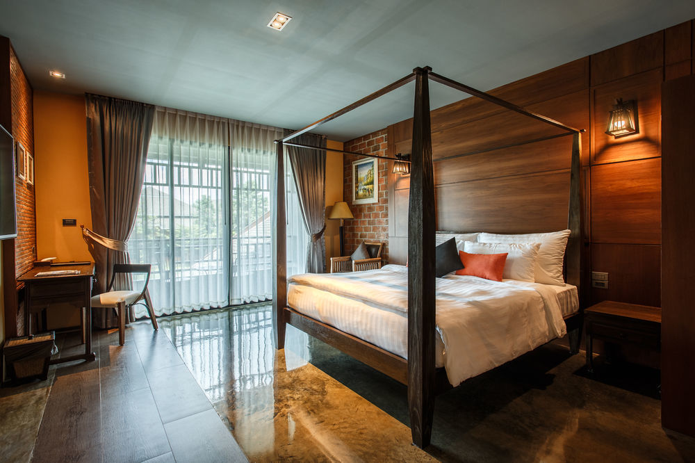 Hotel De L'Amour Sha Plus Prakhon Chai Luaran gambar