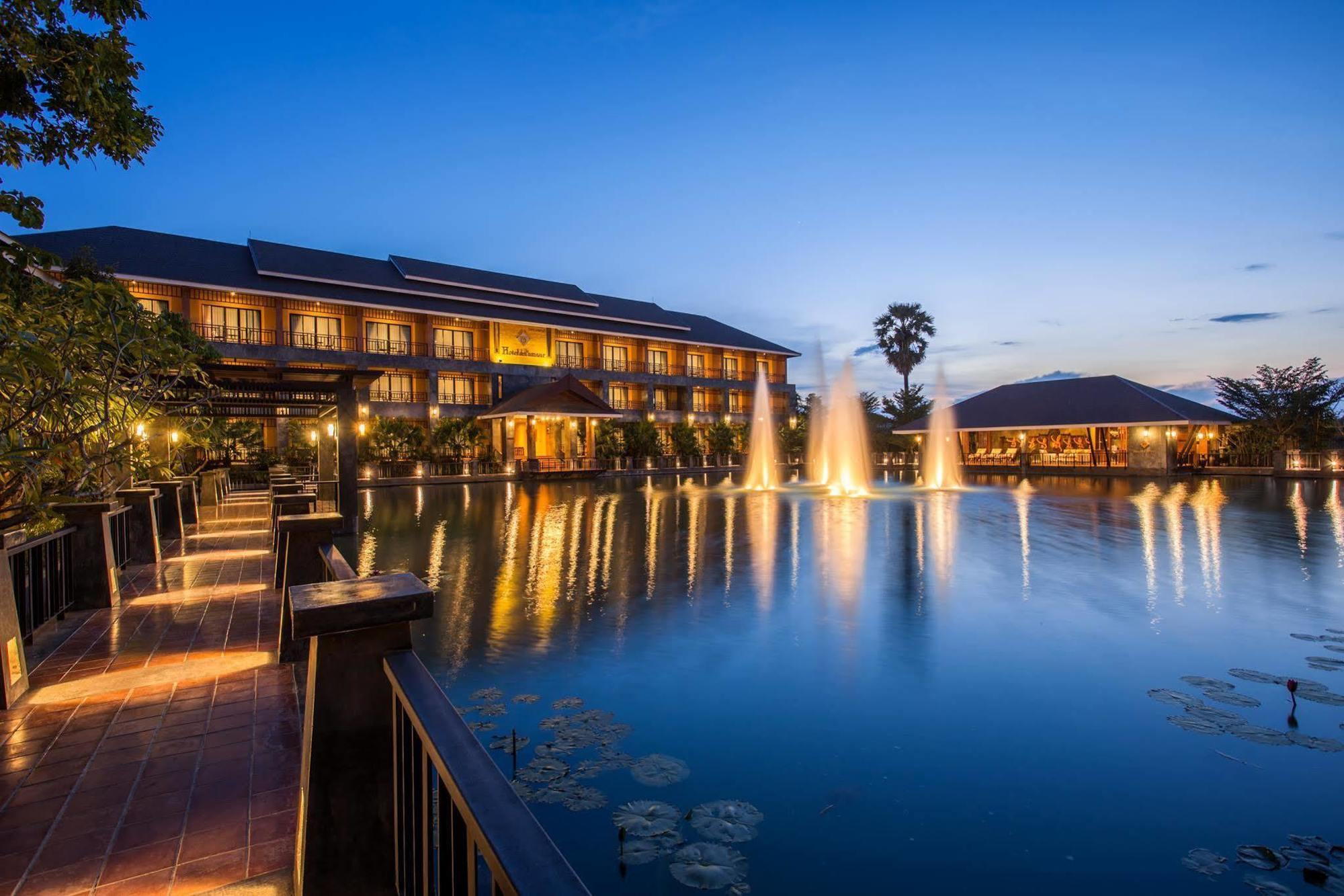 Hotel De L'Amour Sha Plus Prakhon Chai Luaran gambar